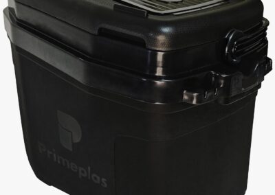 Caixa Térmica 32 l preta